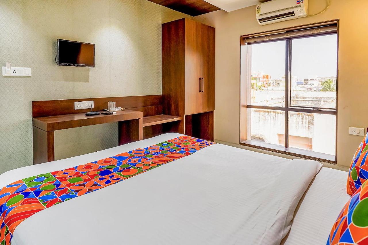 Fabhotel Eros 211 - Nr Sreebhumi Kolkata Exterior photo